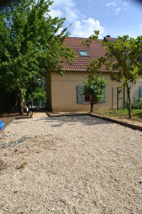 Sur La Route De Champ Colin Villa Saint-Denis-lès-Rebais Esterno foto